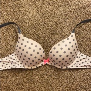 36A Victoria’s Secret Bra